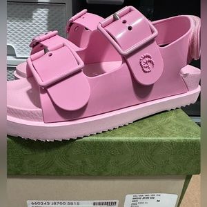 Gucci sandal